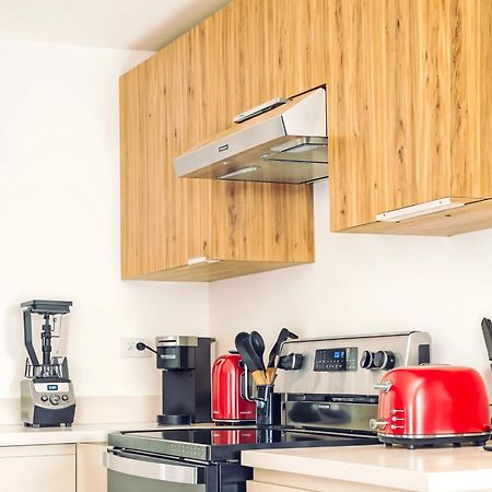 Entire Beautiful Condo With Rooftop Pool And Gym San Salvador Zewnętrze zdjęcie